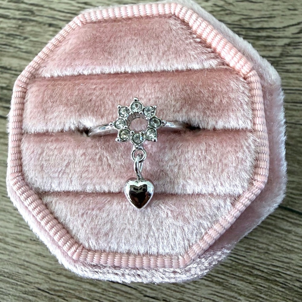 Silver Tone Dangling Heart Charm Ring Size 6 Flower Signed 18K RGP